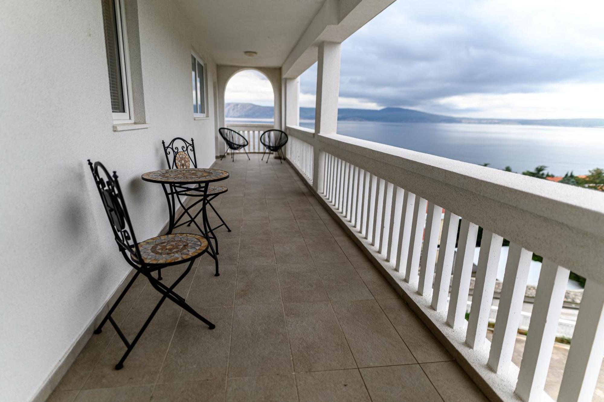 Villa Bellevue Novi Vinodolski Exterior photo